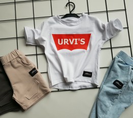 T-shirt over Urvi's biel + czerwień mikoo