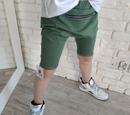 Szorty z kangurką khaki Style Kids