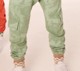 Spodnie Despacito dekatyzowane batik green