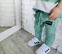 Spodnie Despacito dekatyzowane vintage green
