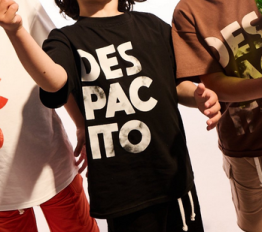 T-Shirt Despacito logo czarny