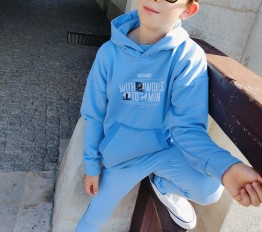 MashMnie With Wolves Bluza Kangurka Niebieska