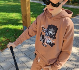 MashMnie With Wolves Drop 2 Bluza Mokka