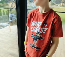 All For Kids T-Shirt Who Cares ceglany