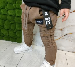 Spodnie Despacito dekatyzowane z przeszyciami orzechowy brąz