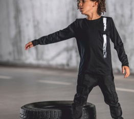 MashMnie Under the City longsleeve brush czarny