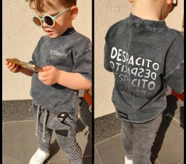 T-Shirt Despacito dekatyzowany napisy na plecach czarny