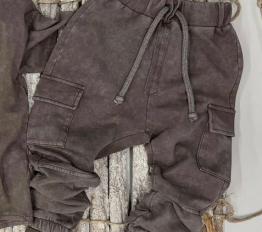 Spodnie Despacito dekatyzowane bojówki z gumka w nogawce - efekt vintage kakao