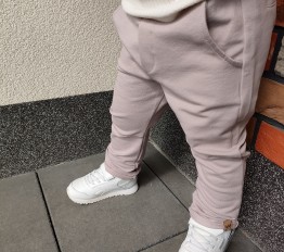 Spodnie wizytowe z dzianiny LACOSTE  beżowe latte MIMI