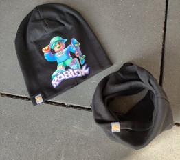 Komplet Roblox czapka plus komin czarny