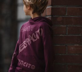 Bluza z grawerowanymi laserowo nadrukami Despacito burgund